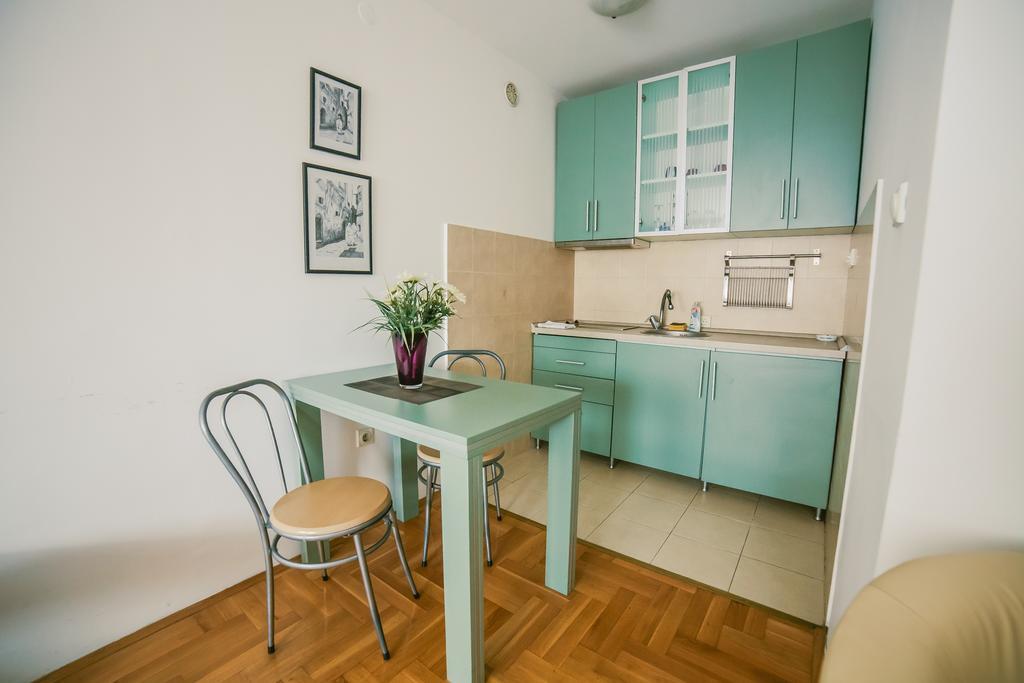 Apartment Stela Belgrado Esterno foto